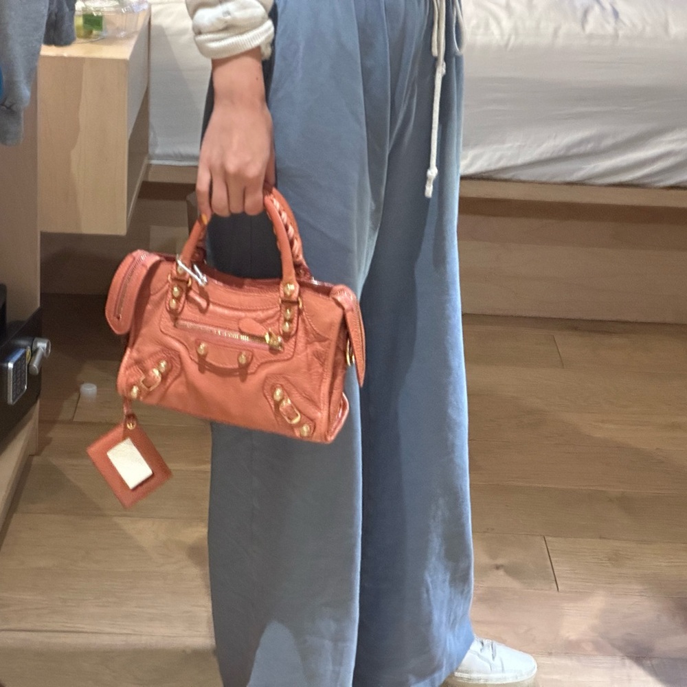 SOLD🪷Balenciaga Pink Mini city Bag